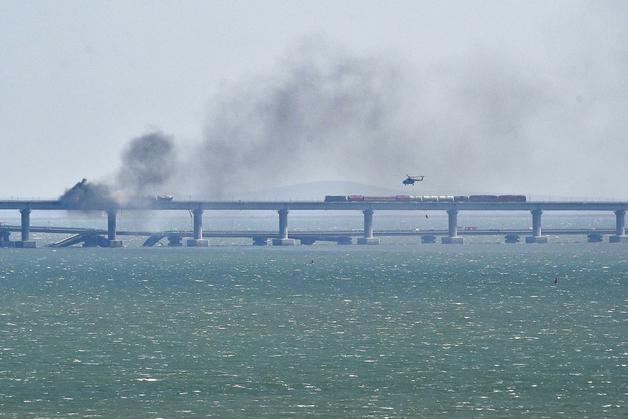 3 killed as Crimea bridge blast damages key Russian supply route
