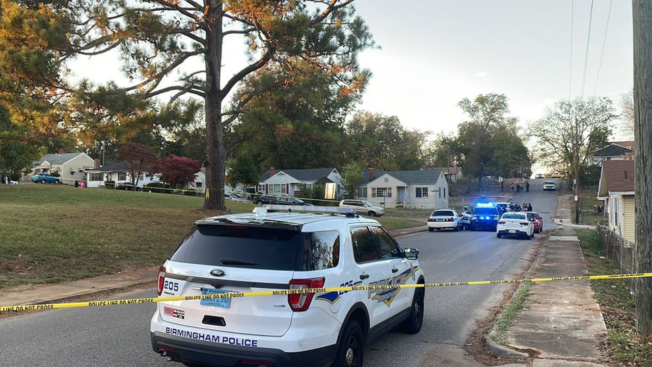 32-year-old ID’d as man found fatally shot on porch of Birmingham house