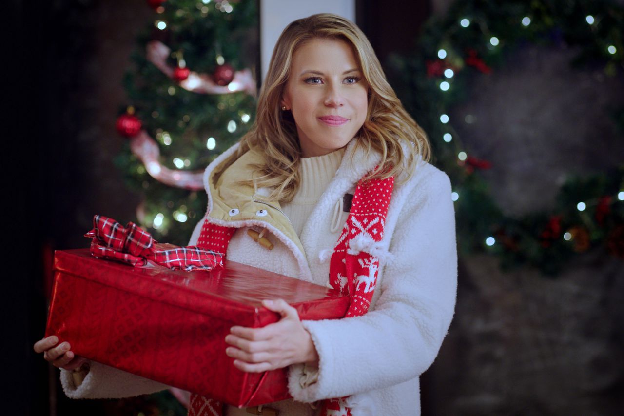 ‘A Cozy Christmas Inn’ Hallmark movie premiere: How to watch without cable