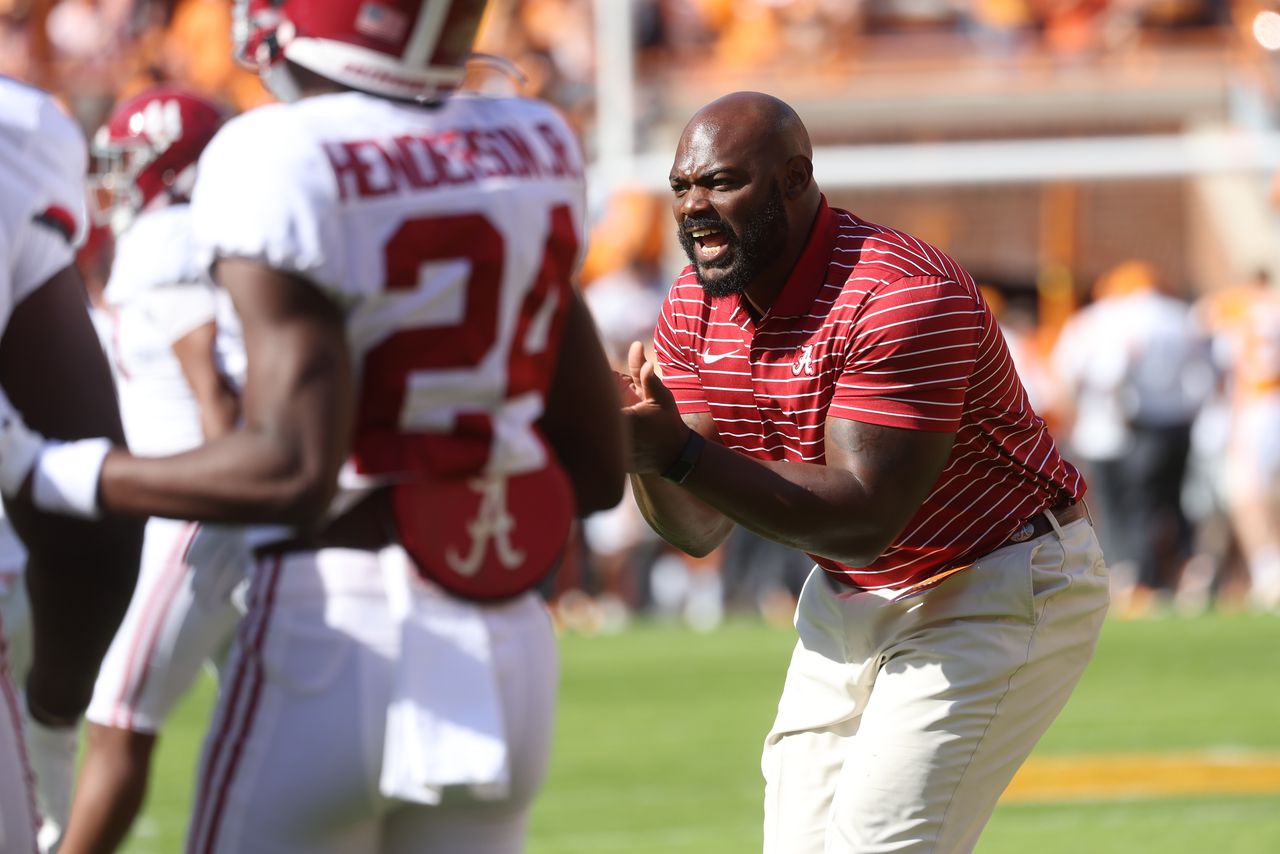 Alabama eyeing trio of 2023 elite defensive recruits before signing day