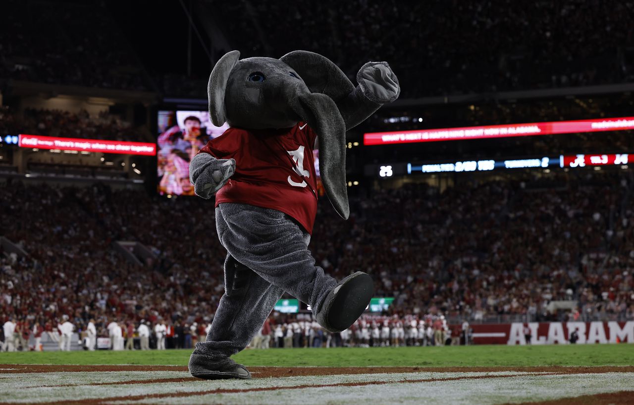 Alabama football schedules home-and-home with Big 10 program