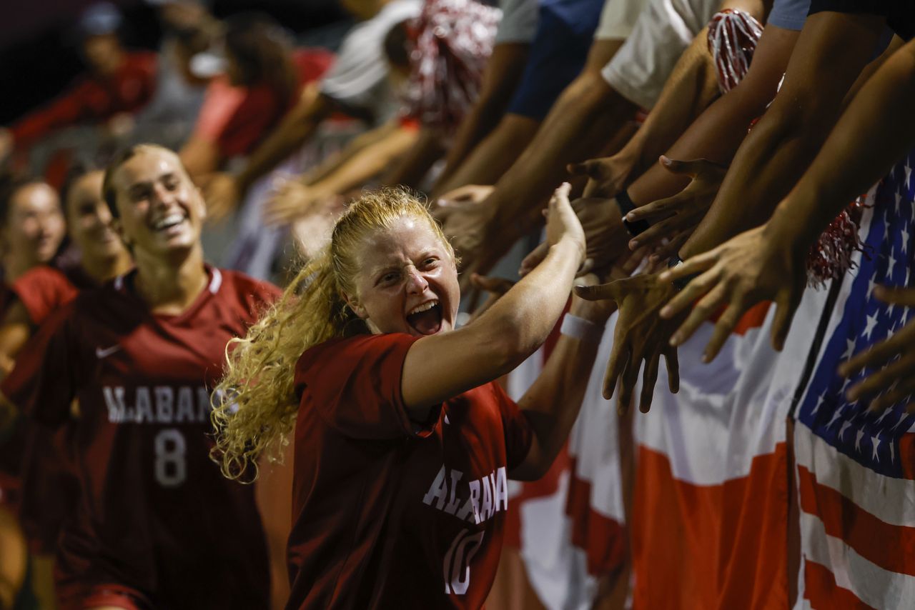 Alabama women’s soccer ranked No. 1 for first time ever