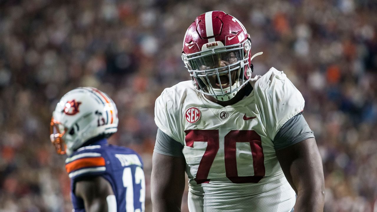 Alabama’s OL open about mental health rehab trip, thanks Saban