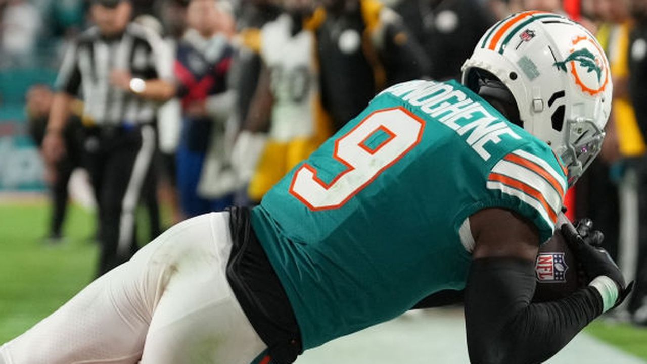 Auburn NFL roundup: First interception saves Dolphins