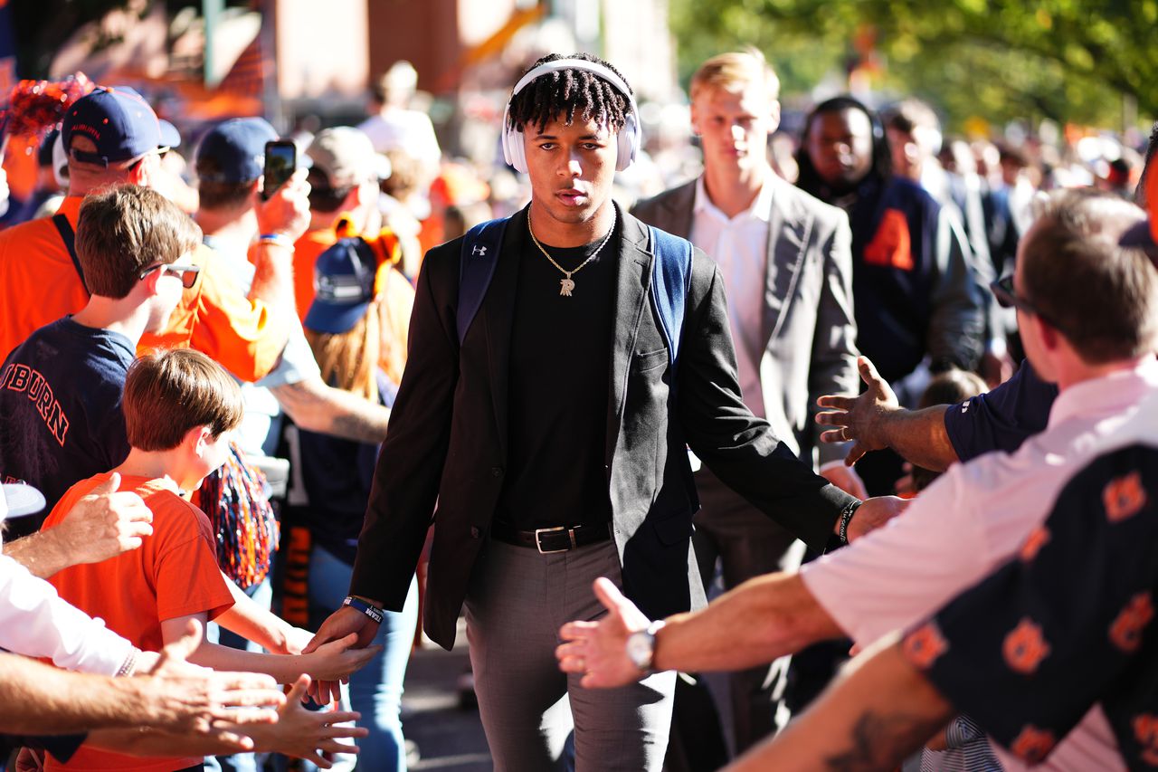 Auburn vs Arkansas: Live Updates