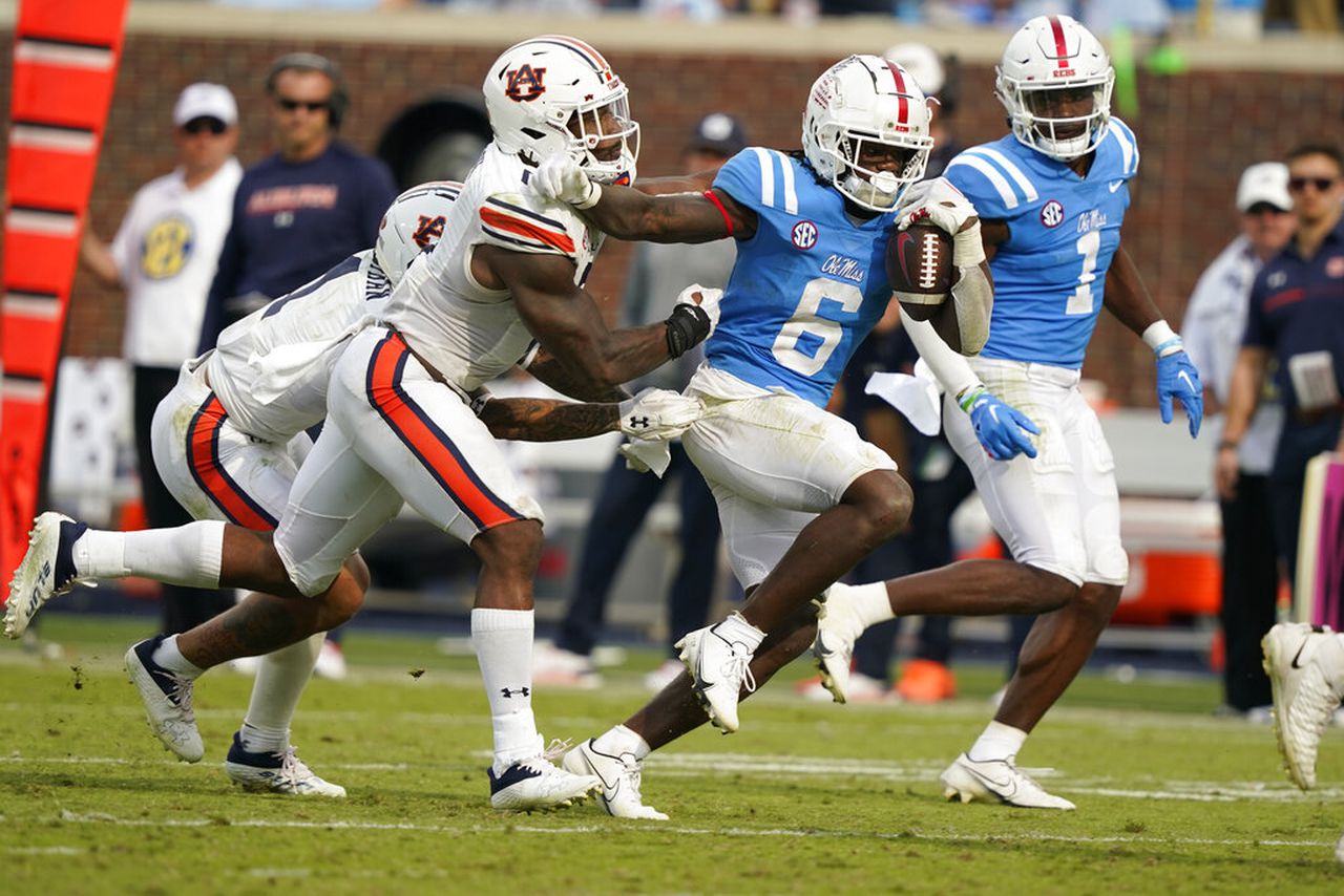 Auburn’s run defense decimated by Ole Miss in worst performance in 20 years