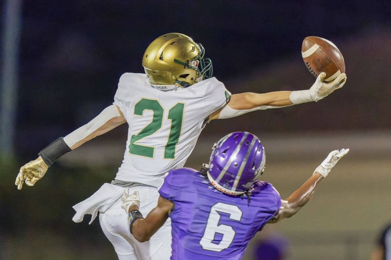 Cole Gamble leads Mountain Brook past Parker