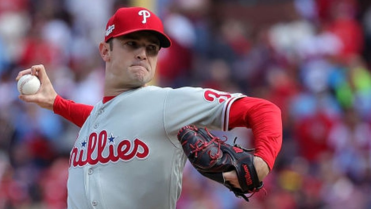 David Robertson out for Phillies after unusual injury