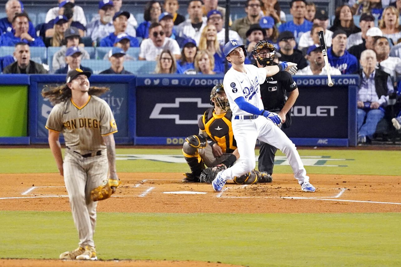 Dodgers-Padres Game 2 MLB 2022 live stream, odds (10/12)