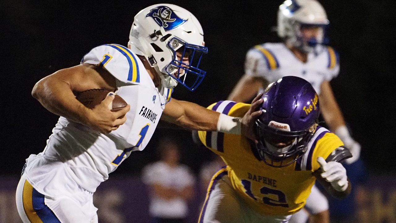 Football High Live: Scores, updates from Friday's Week 11 slate