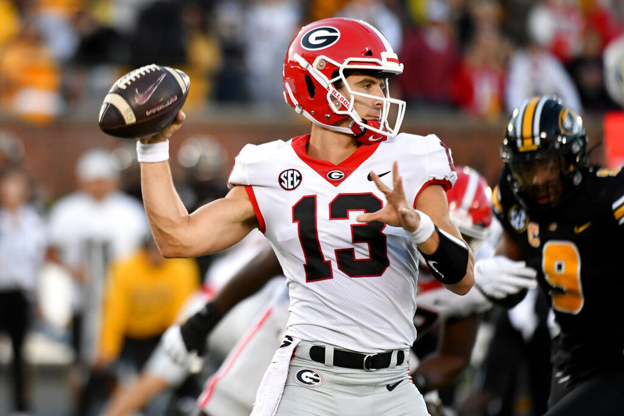 Georgia-Auburn football 2022 live stream, odds (10/8)