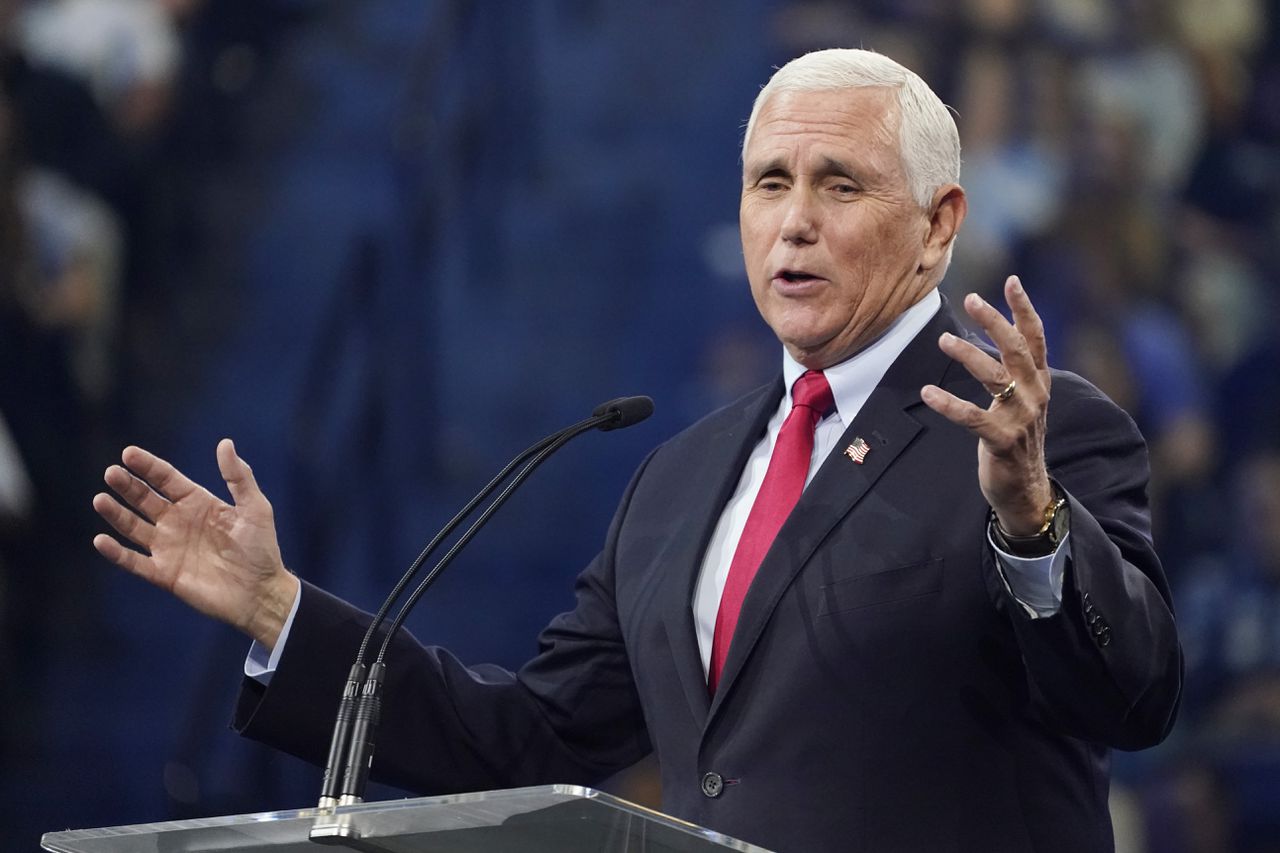 GOP hopefuls turn to Mike Pence to broaden appeal before mid-term