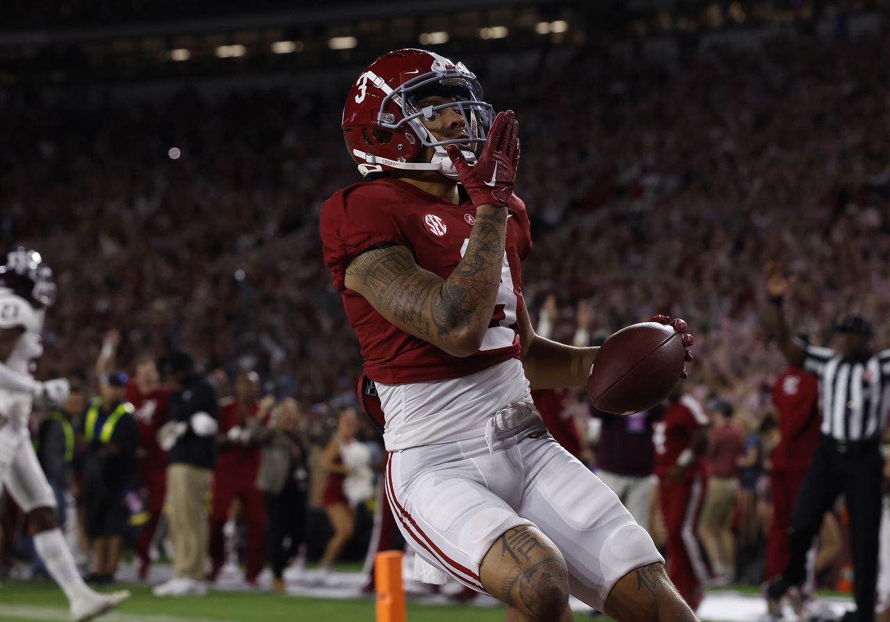 Instant analysis: Alabama outruns Texas A&M to hold off late upset