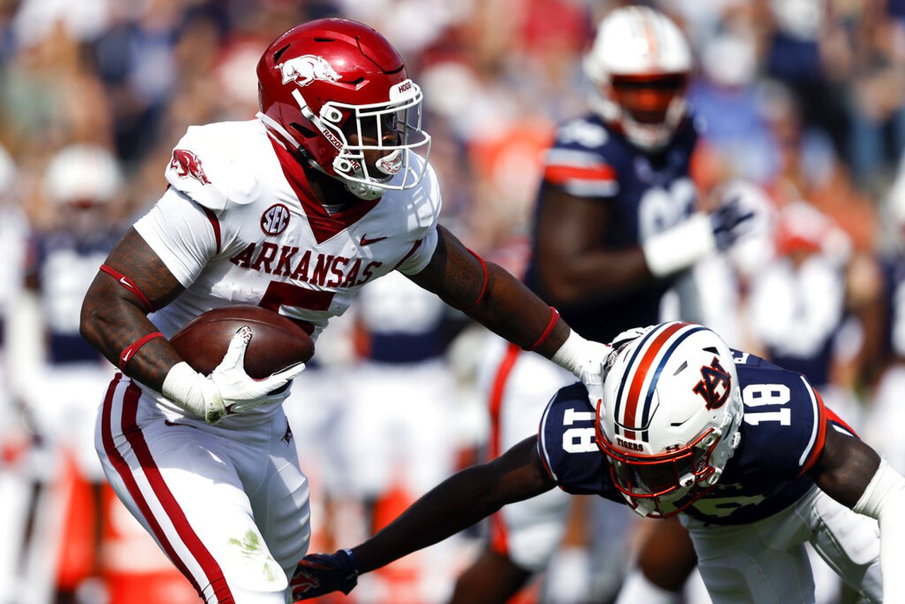 Instant analysis: Auburn throttled by Arkansas for 4th straight loss