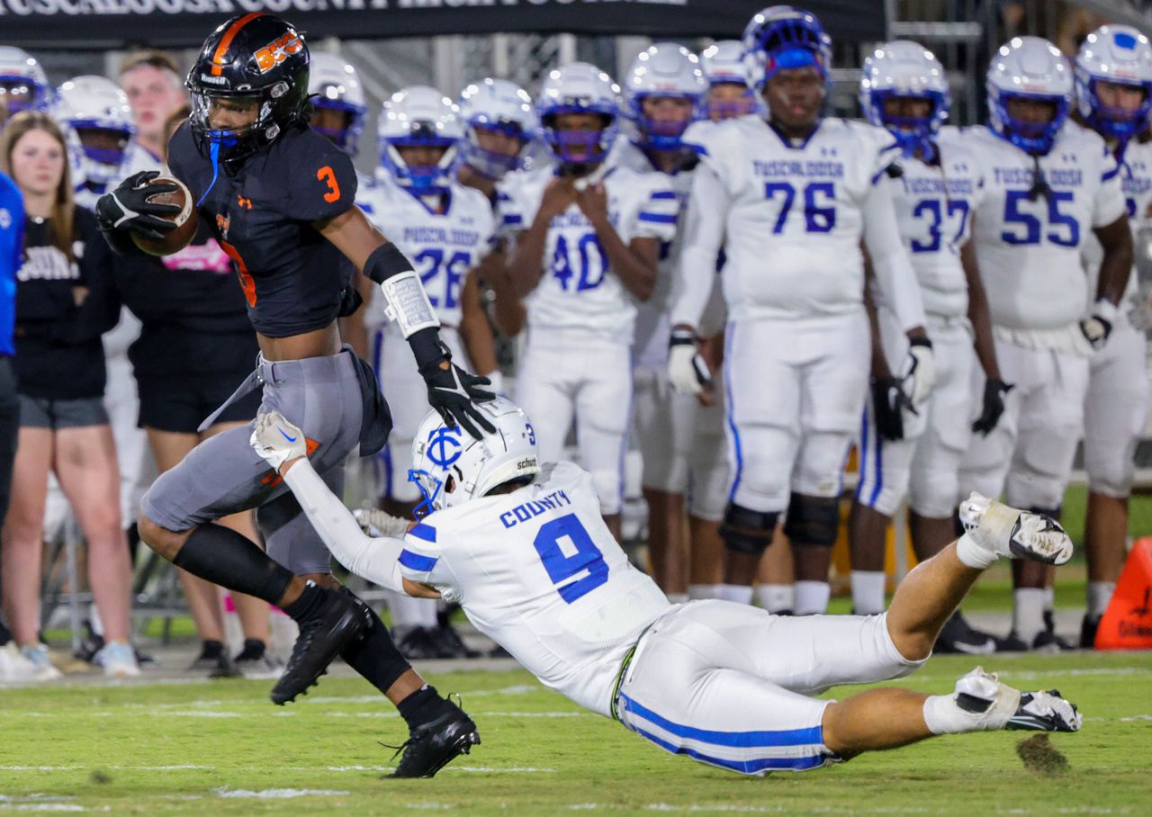 LaMarion McCammon leads Hoover to 7th straight win