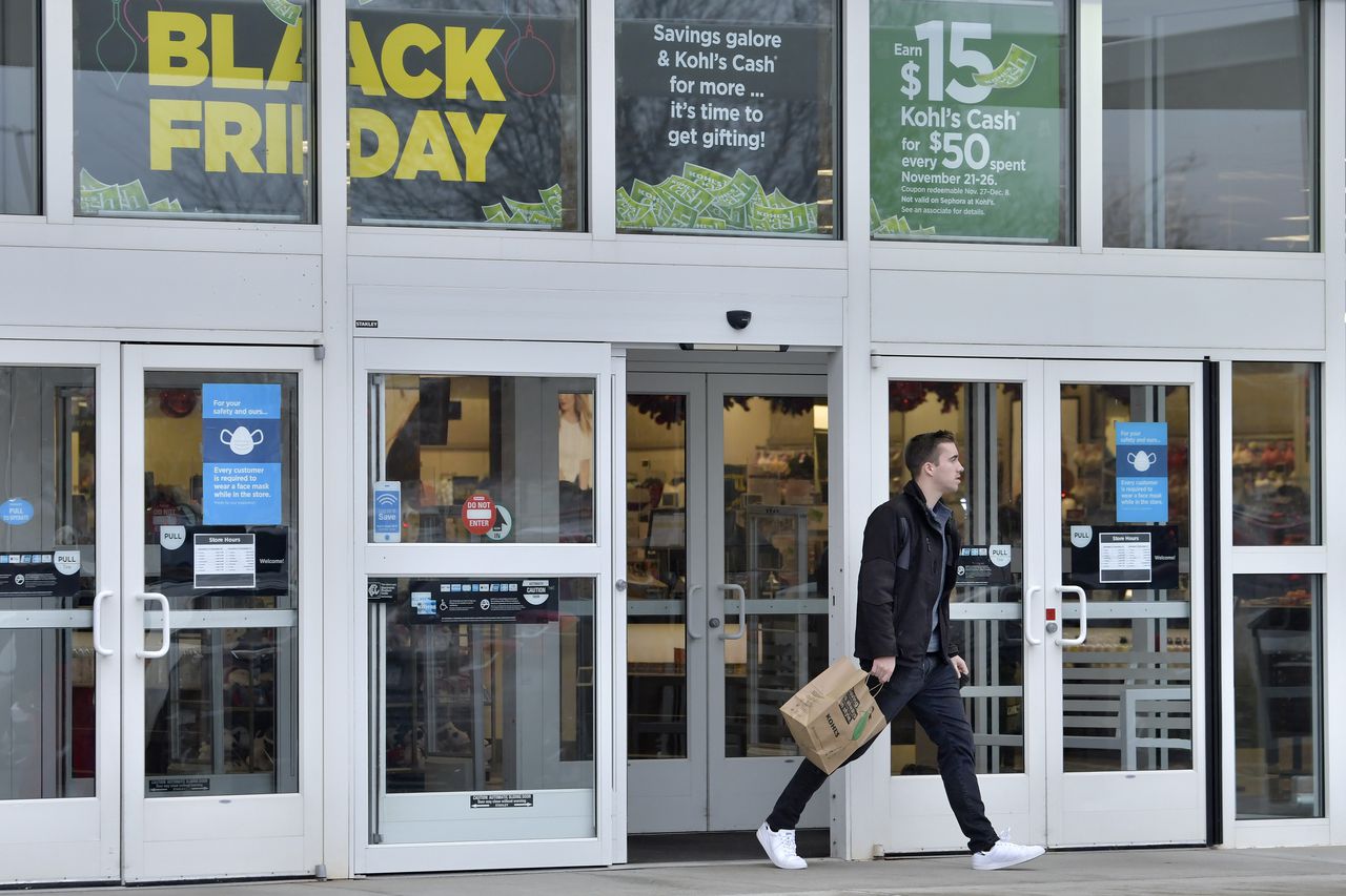 Major retailer will close Thanksgiving day