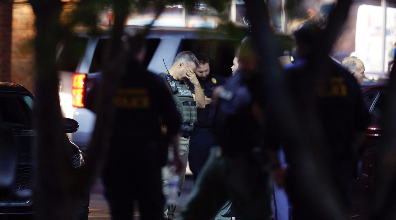 Raleigh, North Carolina shooting: 5 dead, including officer; suspect captured