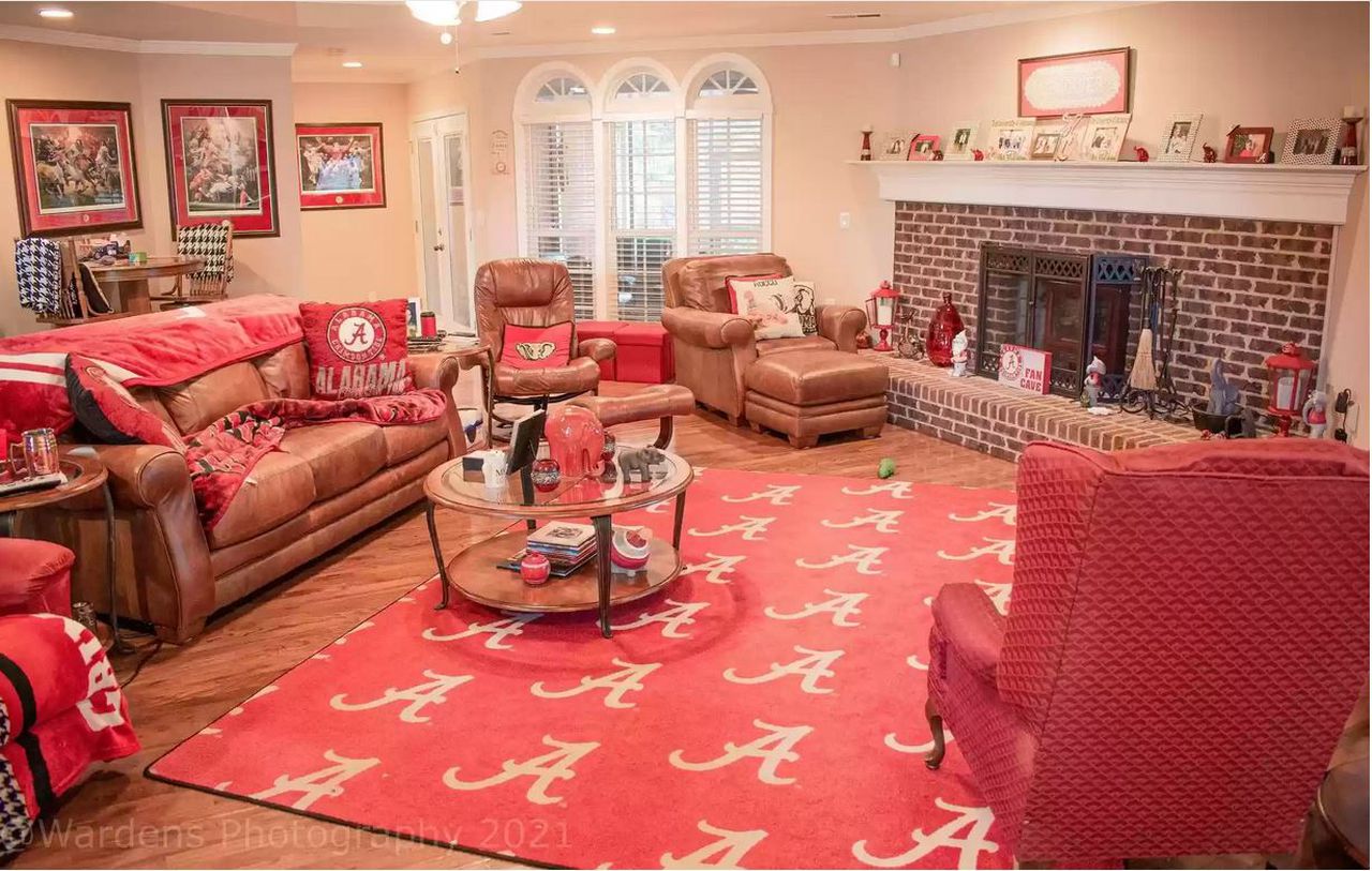 The ‘Gumpiest’ house in Alabama is a Crimson Tide shrine and could be yours for $415,000