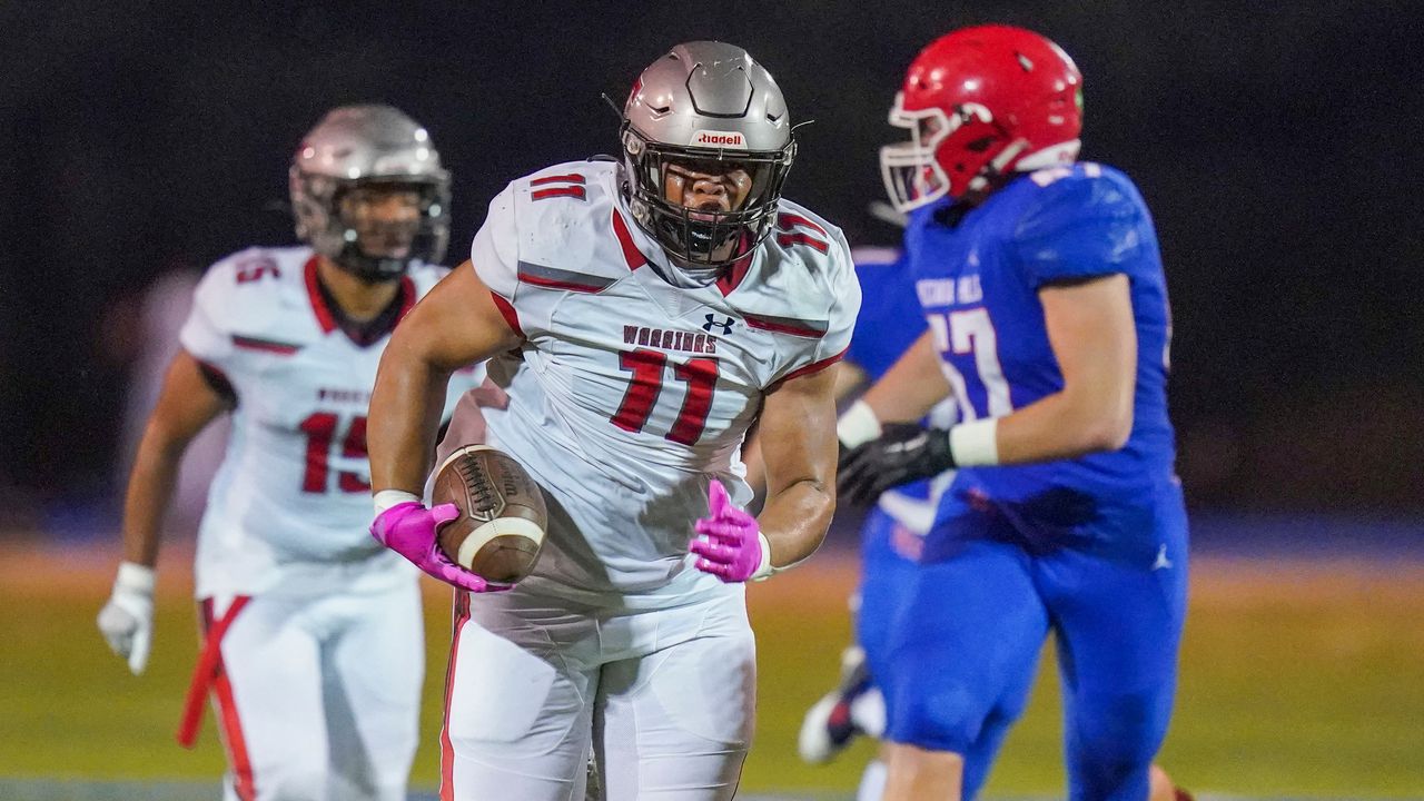 Thompson at Vestavia HSFB