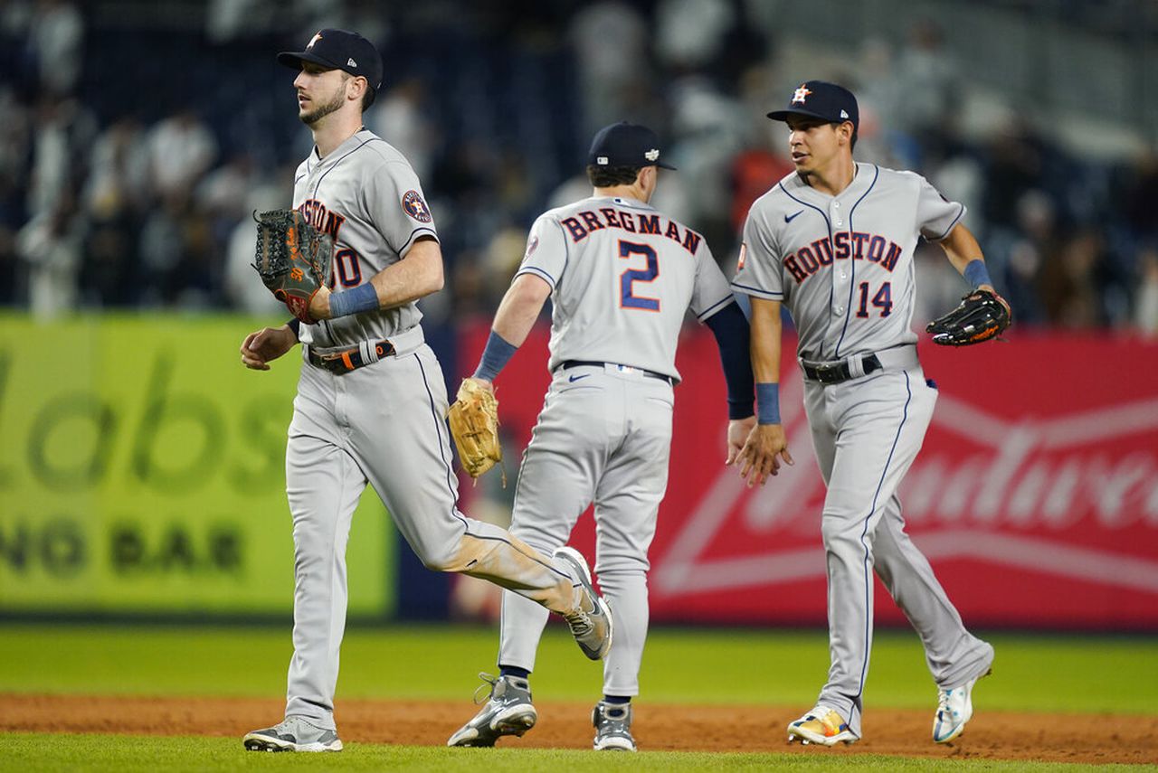 Yankees-Astros Game 4 2022 live stream, odds (10/23)