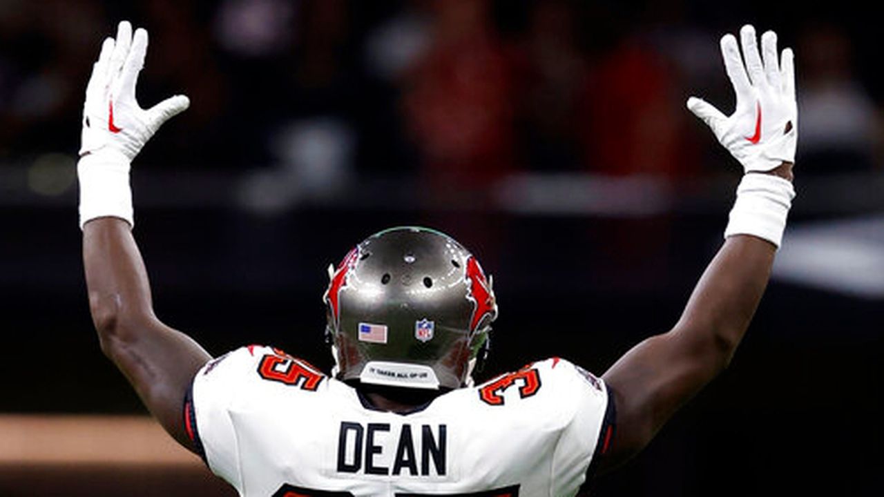 Bucs’ Jamel Dean: ‘I felt like I got hit by a bus’