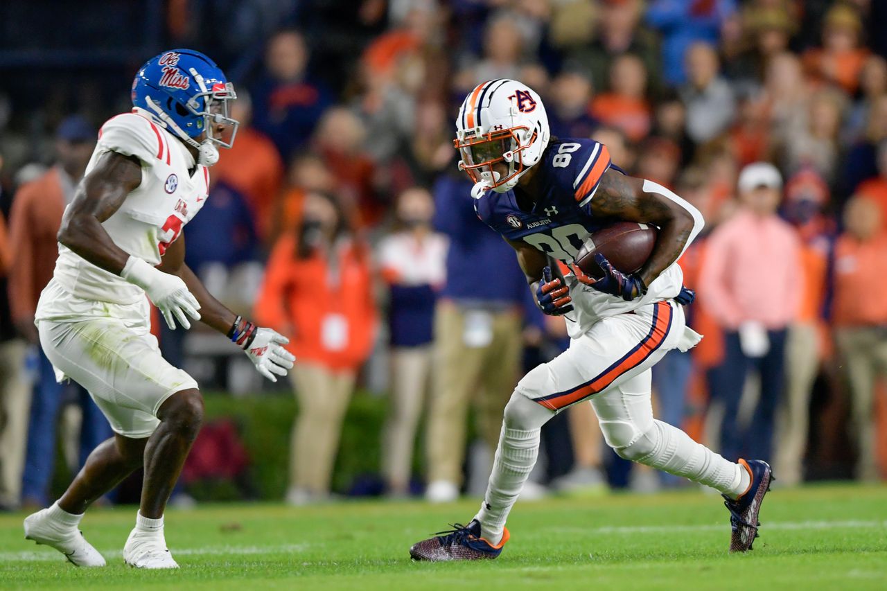 Former 4-star receiver Ze’Vian Capers plans to transfer from Auburn