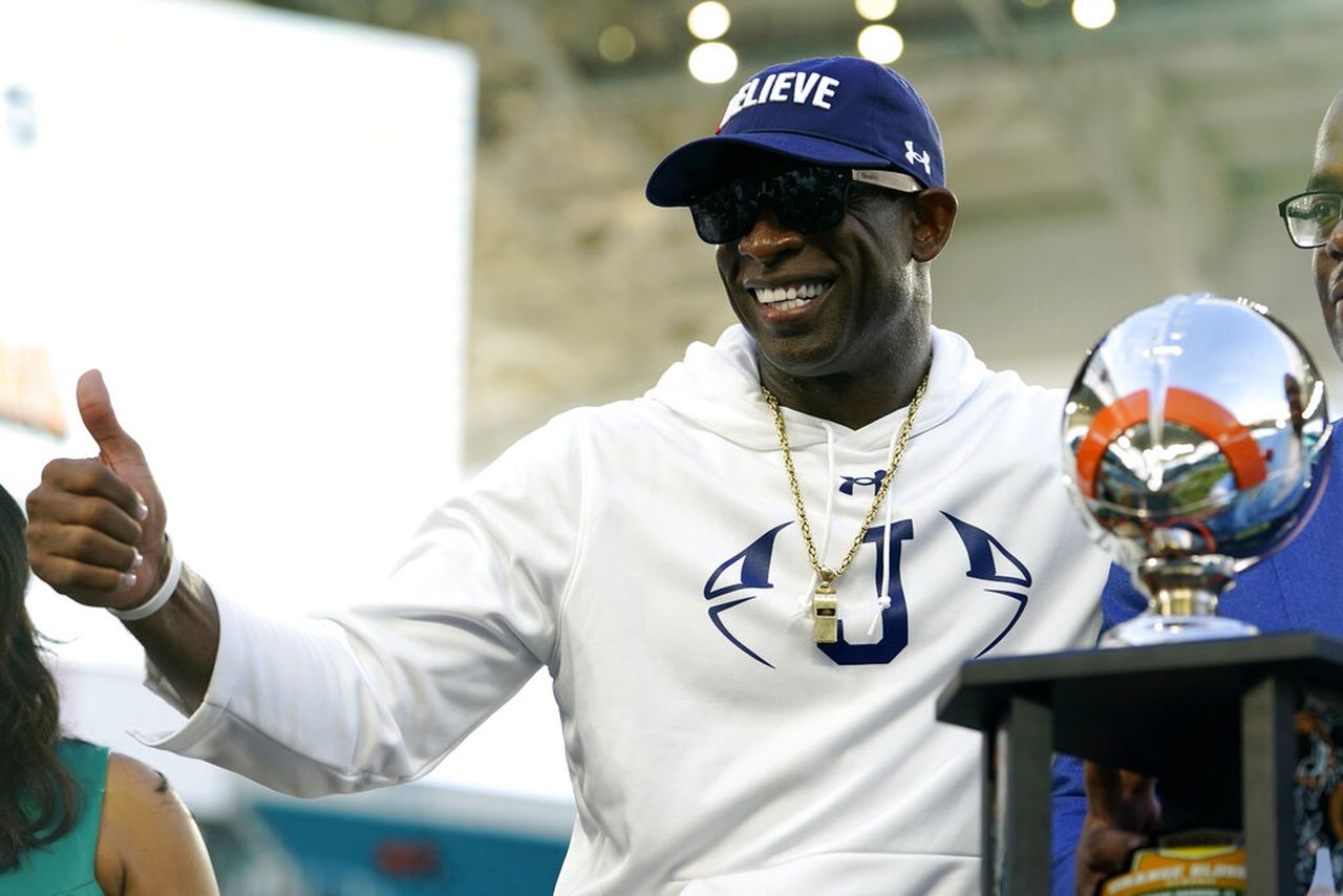 Lane Kiffin advocates for Deion Sanders to get chance as Power 5 coach