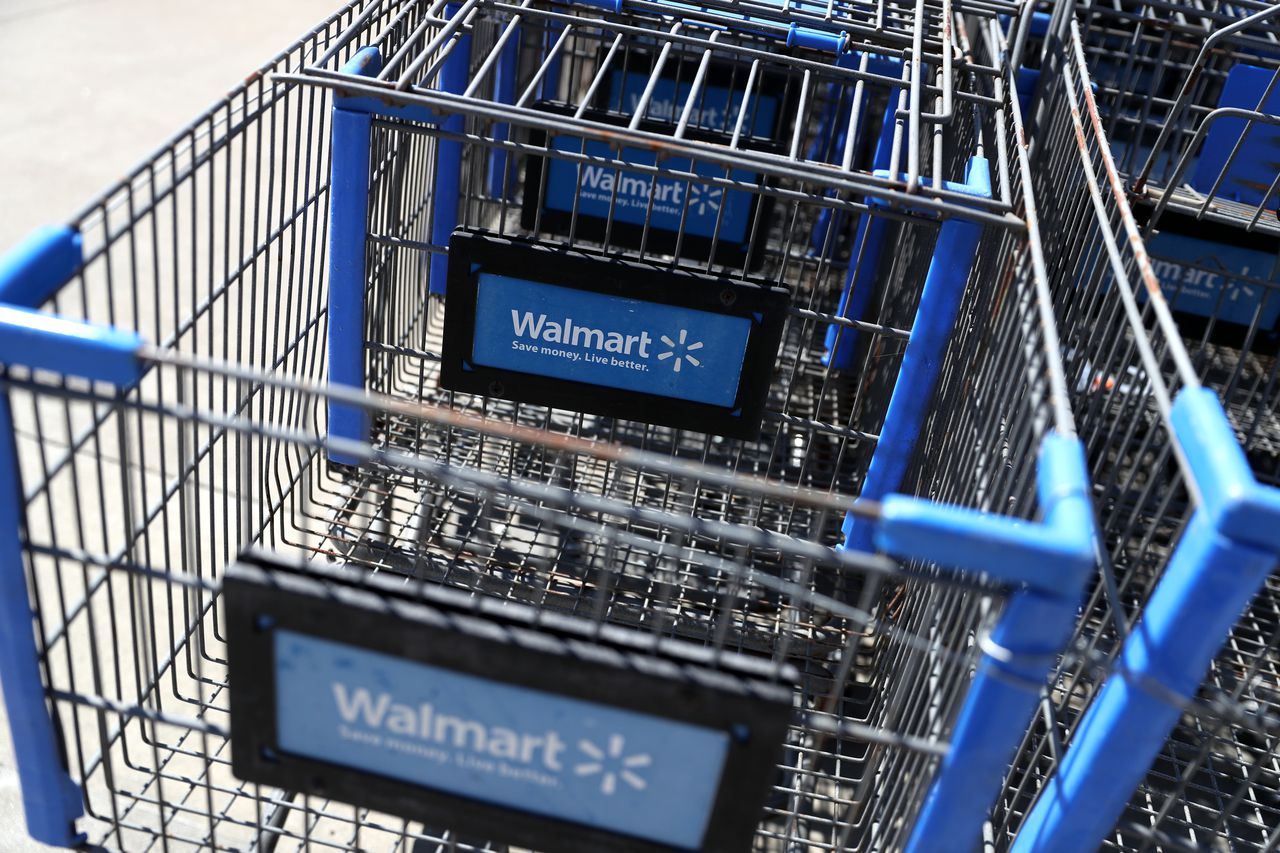 Is Walmart open New Year’s Day? Store hours for Jan. 1, 2023