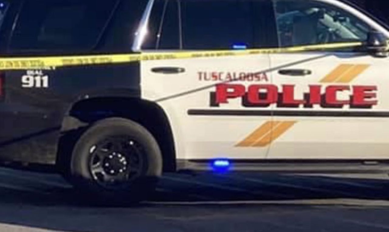 Passenger killed in Tuscaloosa crash during predawn police chase was 15-year-old girl, troopers say