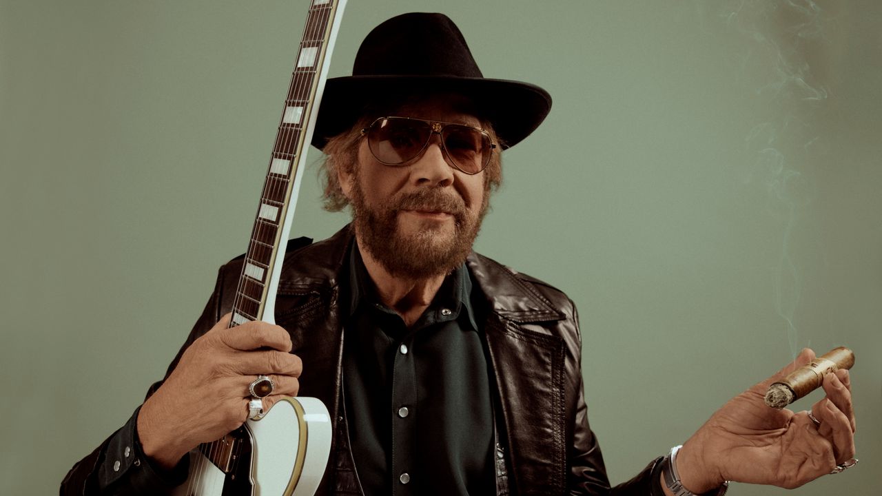 Hank Williams Jr.'s 2023 spring-summer tour includes two stops in Alabama.