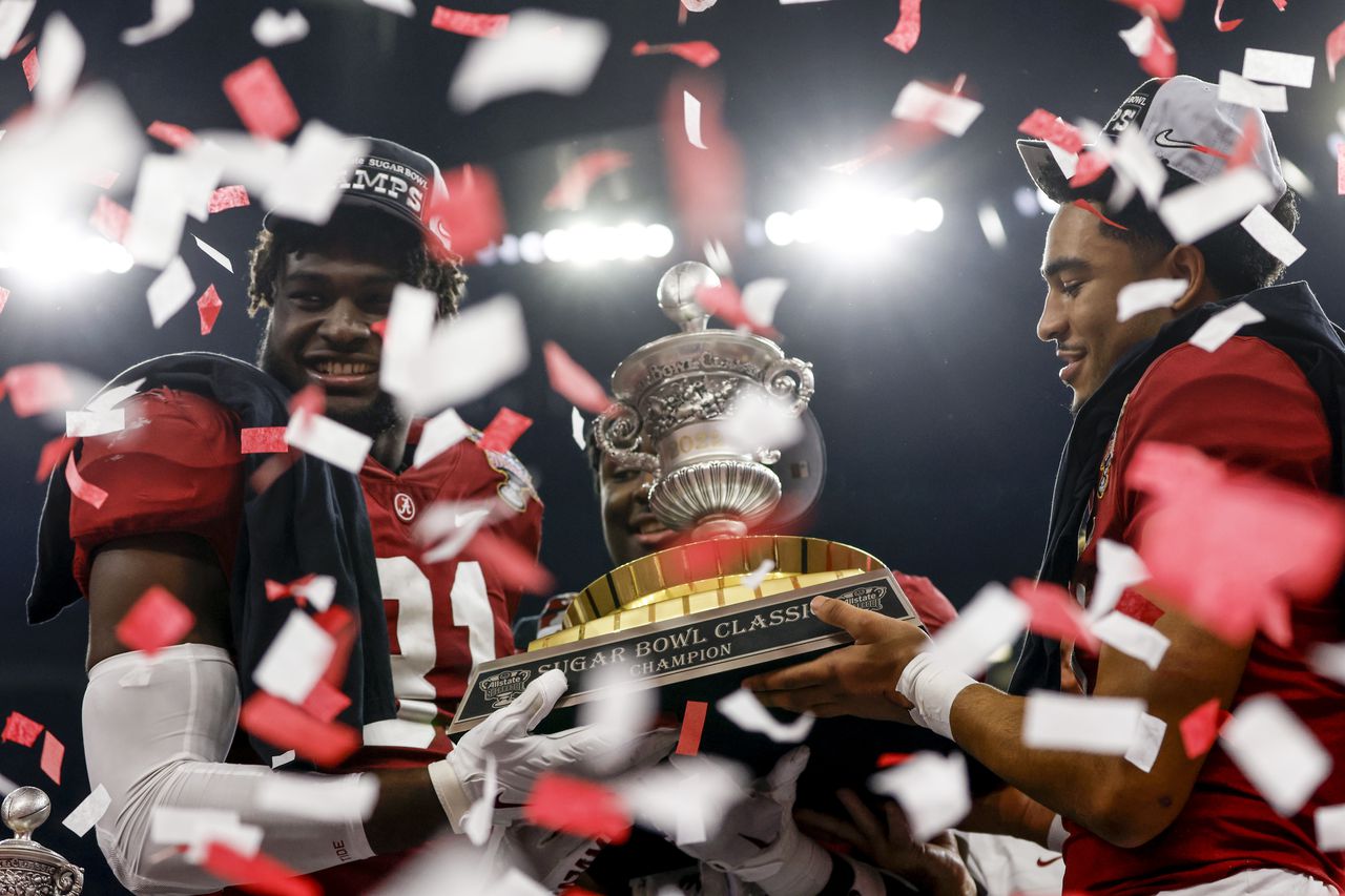 Alabowl? Alabanza Watch Allstate executives try to present Sugar Bowl trophy to Crimson Tide