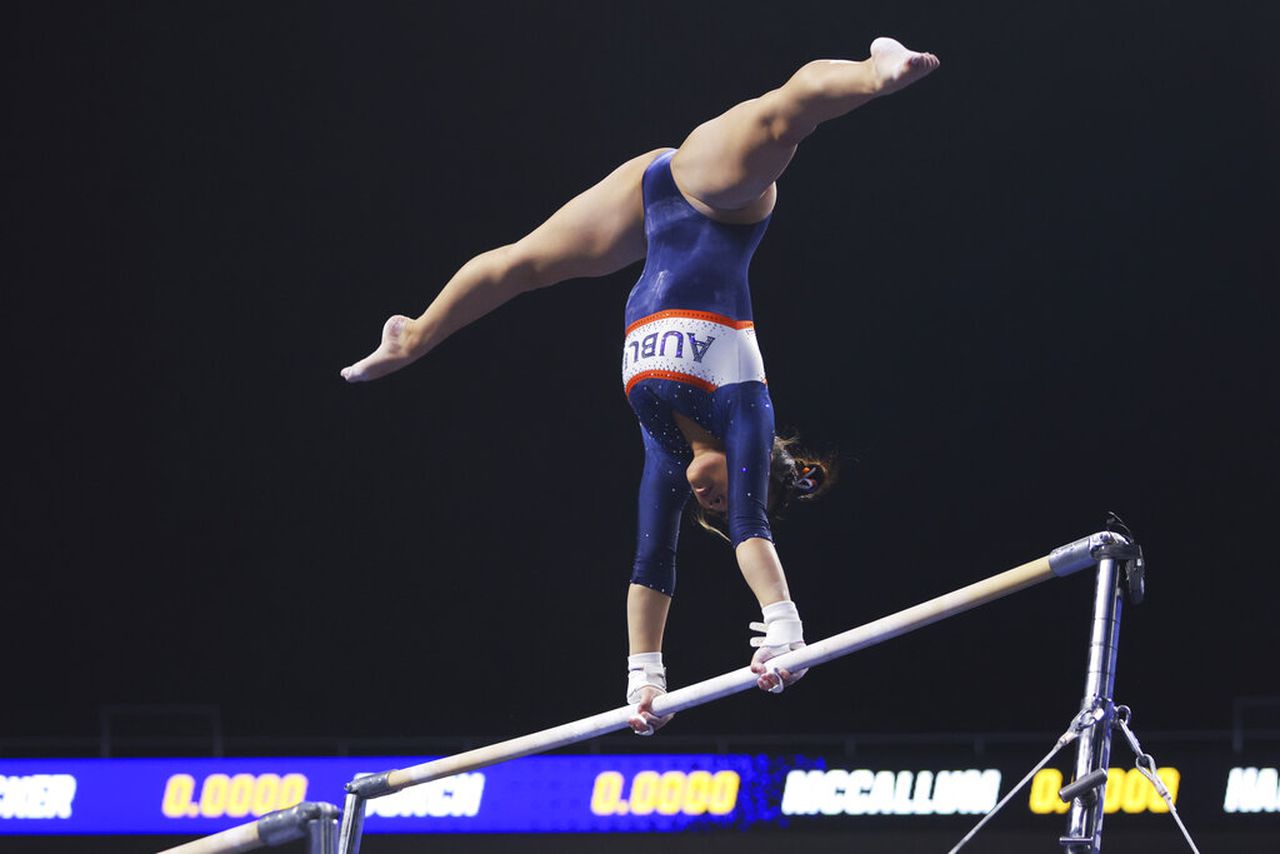 Auburn’s Suni Lee takes home 2nd SEC honor of season