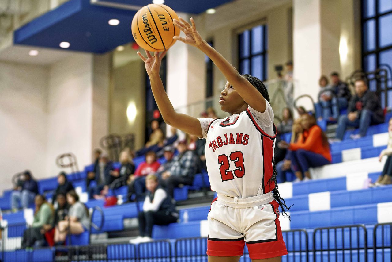 Basketball roundup: Hazel Green girls win 77th straight