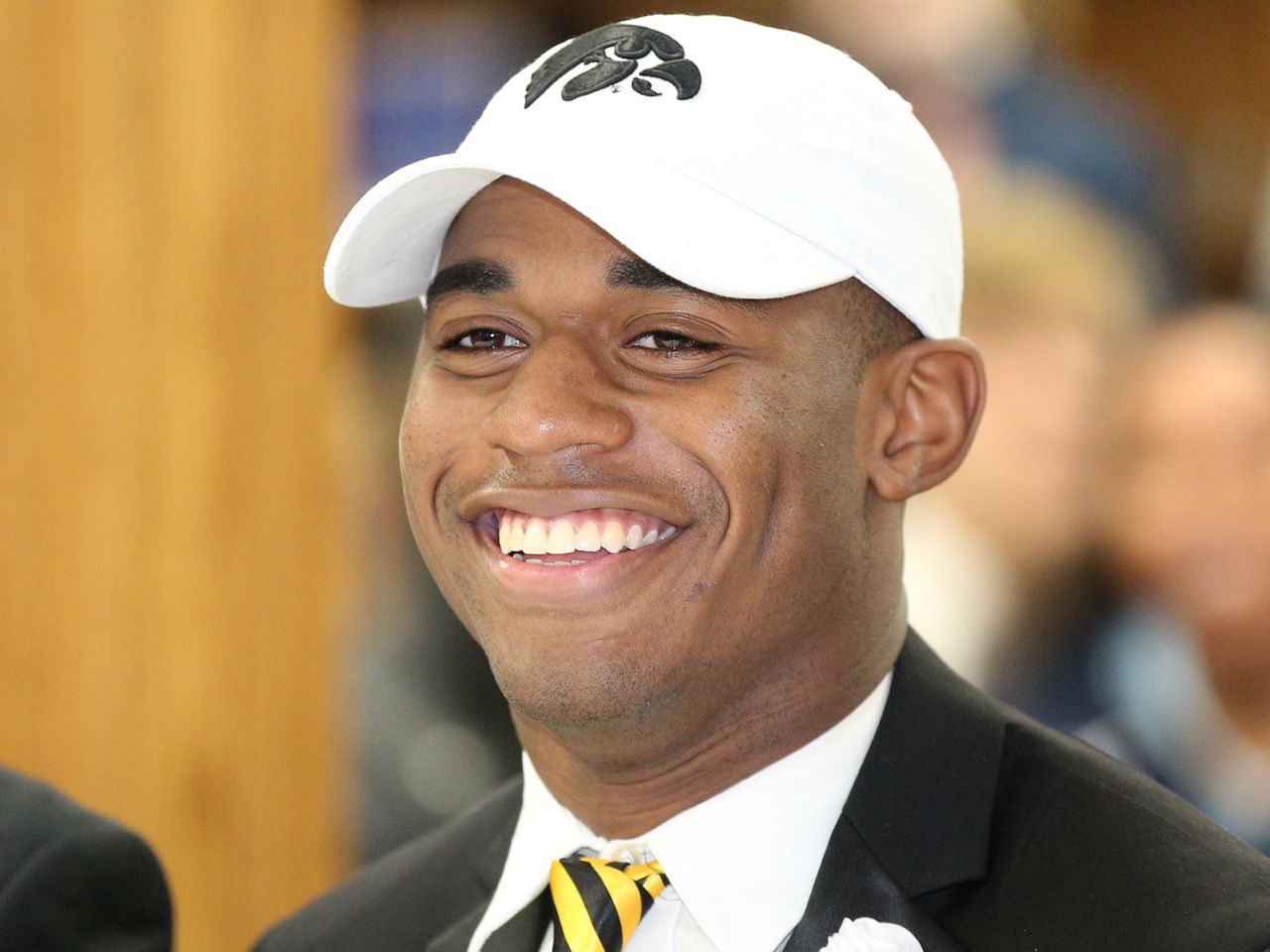 Ex-Iowa DB Reggie Bracy returning to home state at Troy