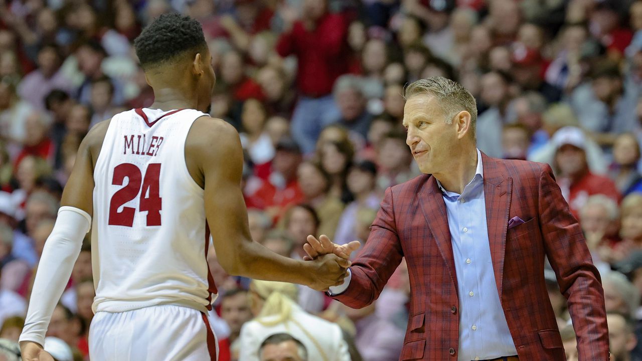 Freshmen lead Alabama hoops into another top-25 road test