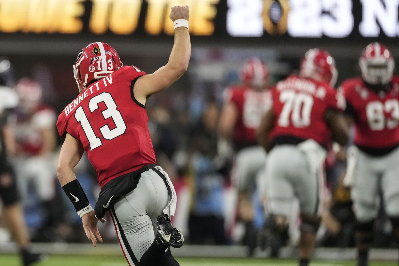 Georgia repeats as national champion, routing TCU, 65-7