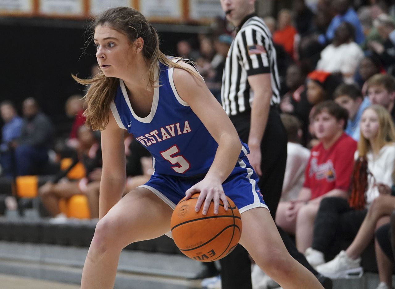 Girls High School Basketball: Vestavia Hills at Hoover