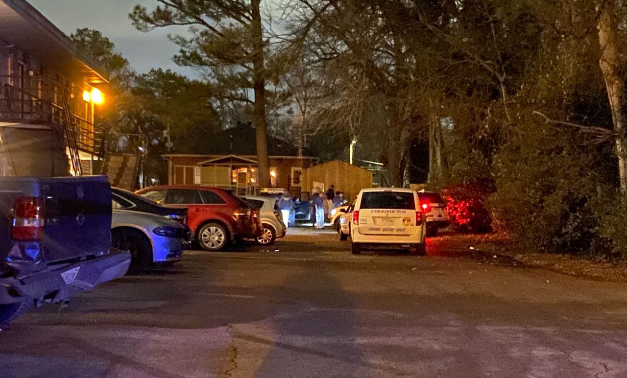 Gunfire leaves 1 dead, 1 seriously injured in Birmingham’s first homicide of 2023