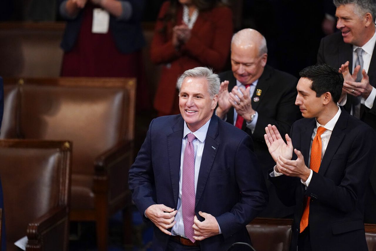 McCarthy gets nod for House speaker in 15 votes after chaotic week