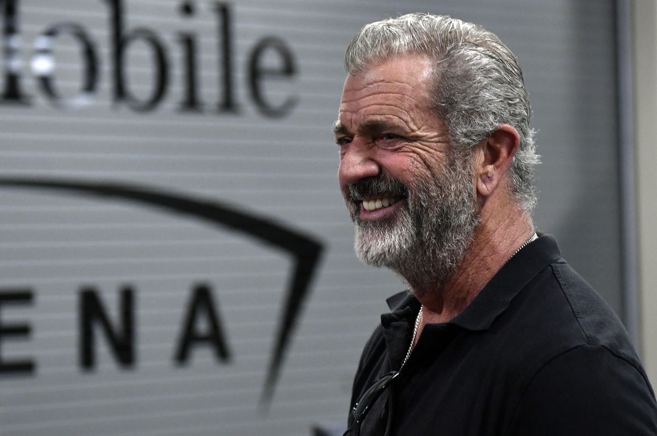 Mel Gibson to lead Endymion’s New Orleans Mardi Gras parade