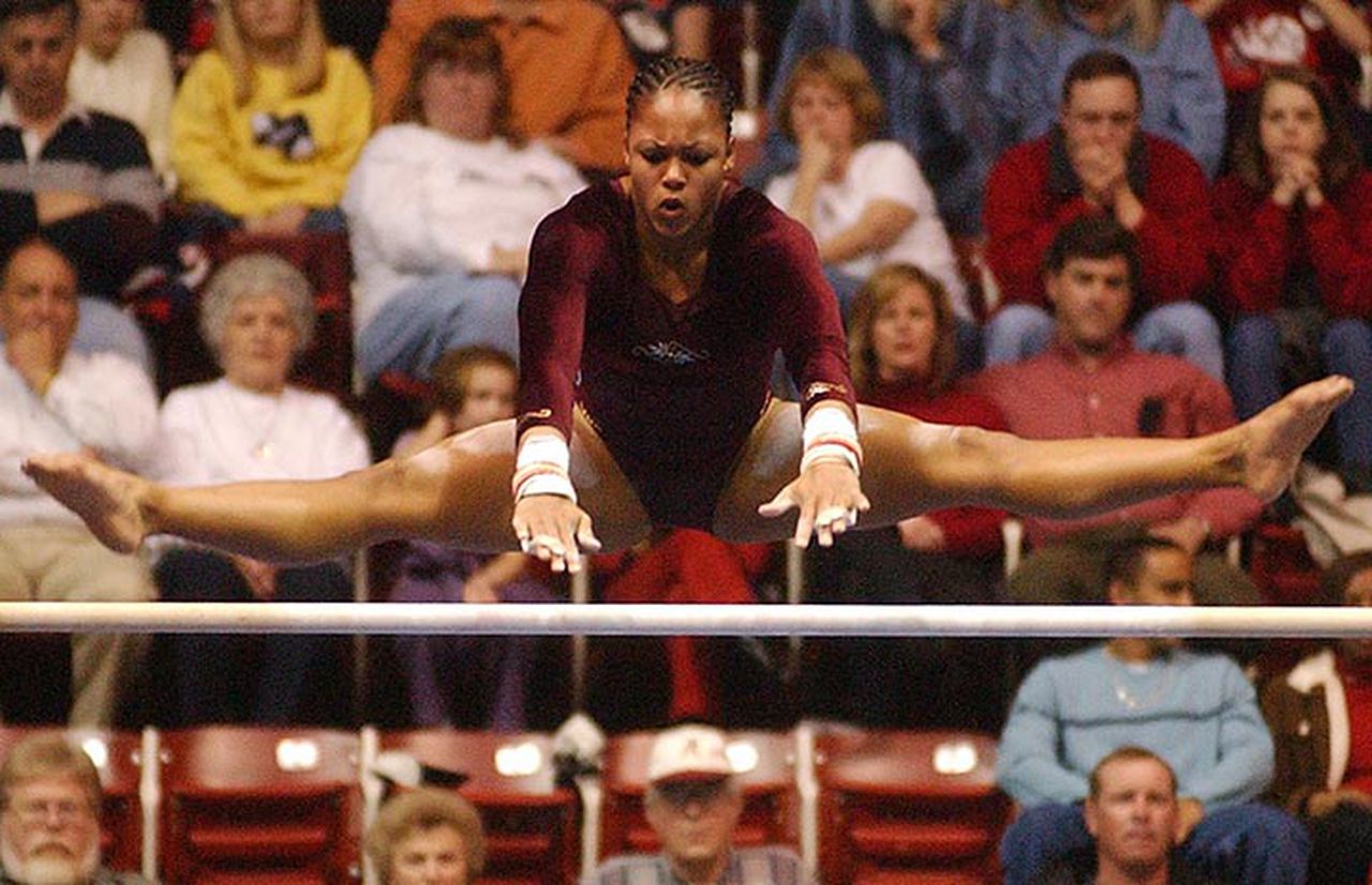 No. 7 Alabama gymnastics vs. No. 12 Michigan State live stream (1/7): How to watch online, TV, time