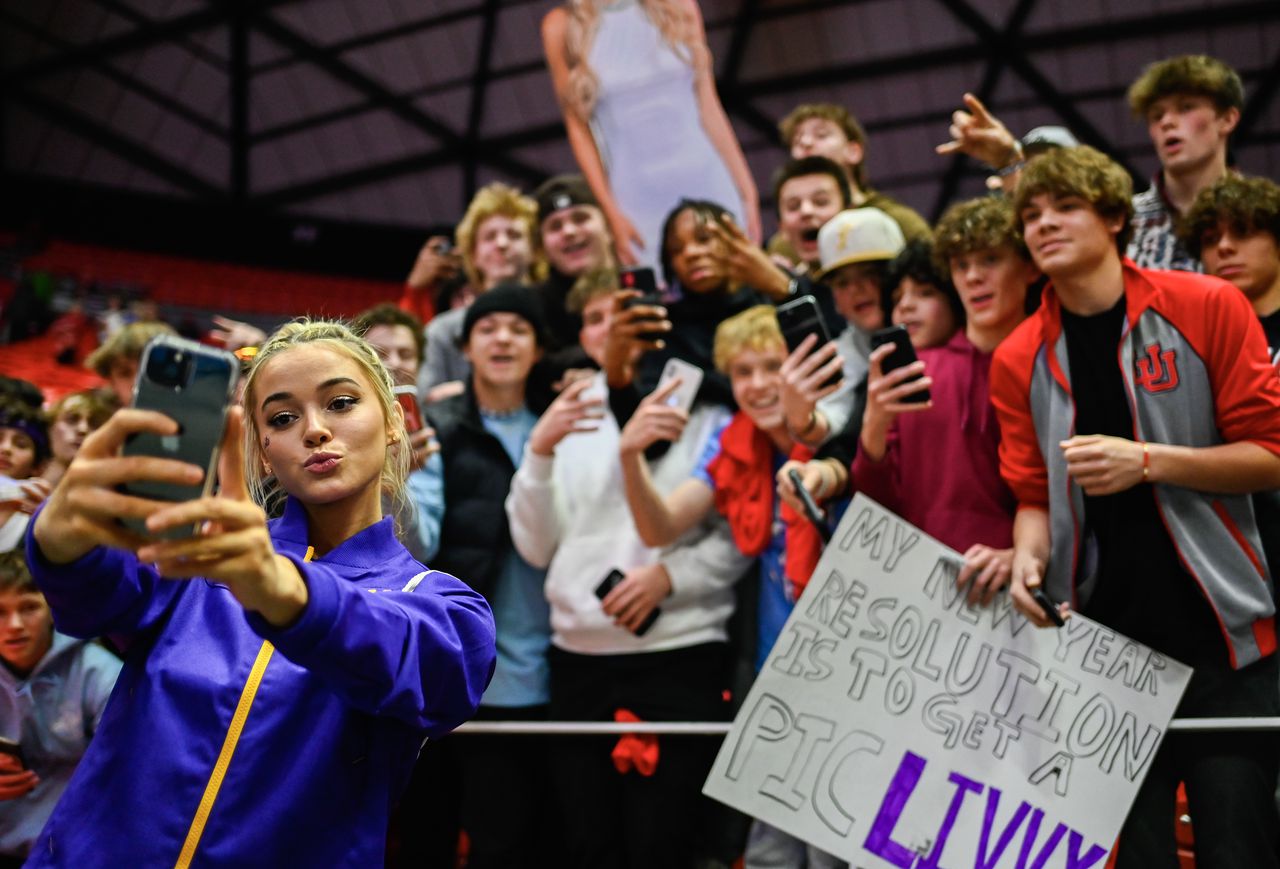 Olivia Dunne, LSU gymnast and TikTok star, asks fans to be respectful as crowds shout, ‘We want Livvy’