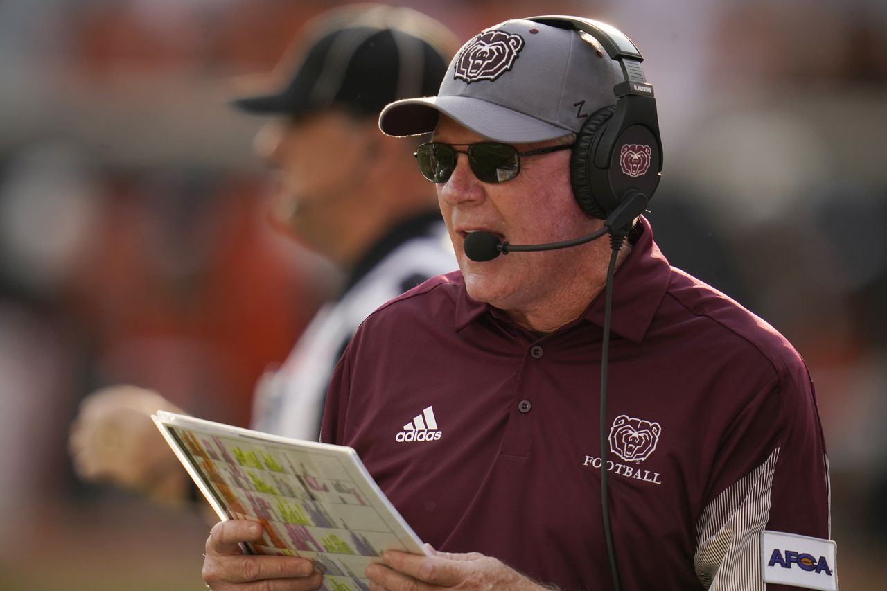 Reports: Bobby Petrino returning to SEC as Texas A&M OC