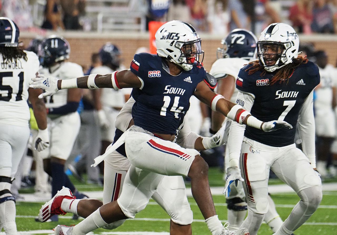 South Alabama linebacker CJ Rias enters transfer portal