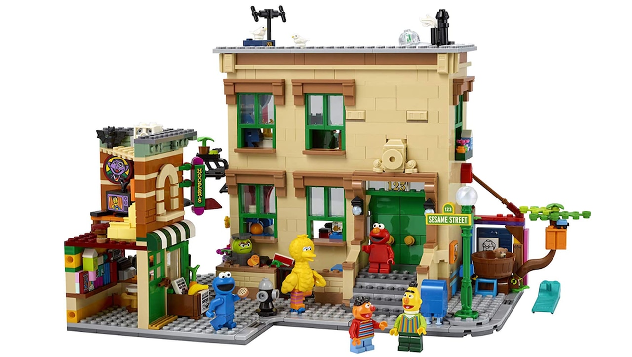 LEGO Ideas 123 Sesame Street Building Kit