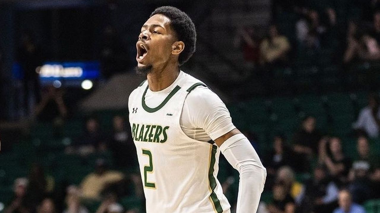 UAB’s KJ Buffen and Ledarrius Brewer power Blazers to road win at Rice