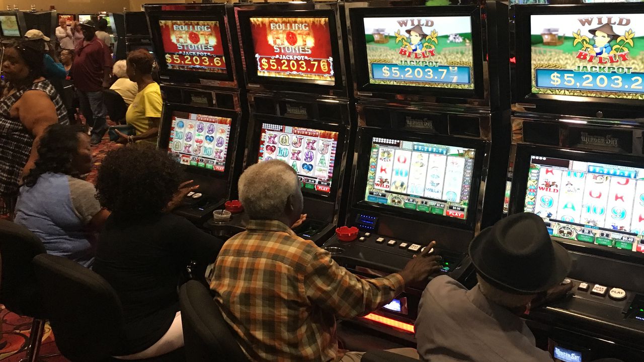 Victoryland lays off several hundred after electronic bingo shut down