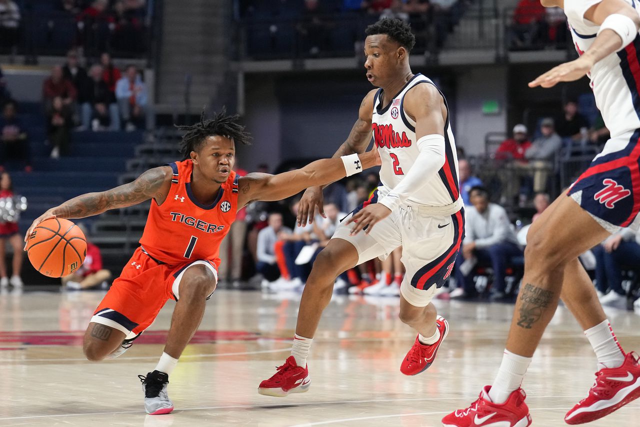 Wendell Green Jr. 'feeling good,' and suddenly, so is No. 21 Auburn hoops