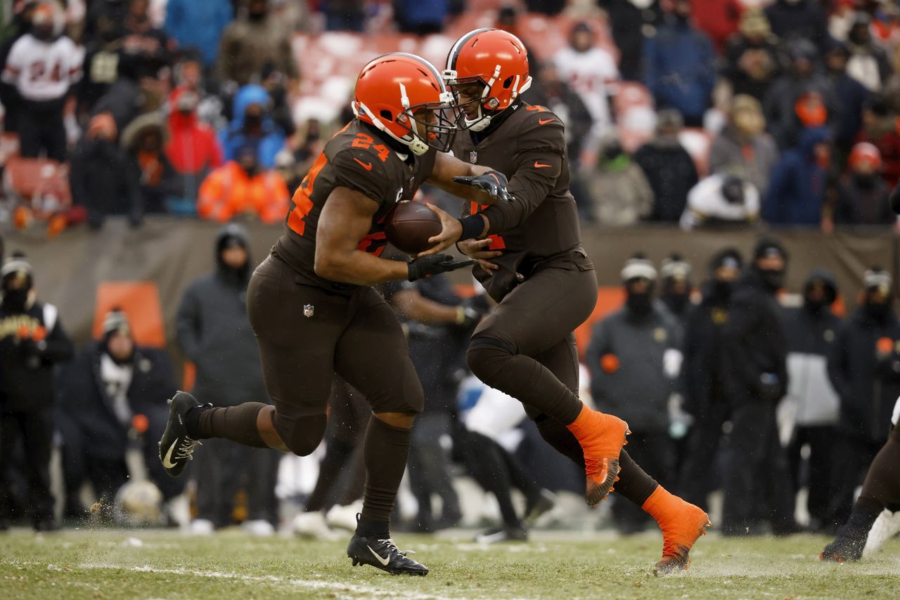 What TV channel is Browns-Commanders on? How to watch online, live stream, time