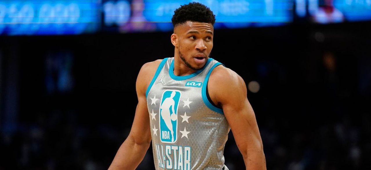 2023 NBA All-Star betting: Claim nearly $5,000 in sportsbook bonuses for Team LeBron vs. Team Giannis